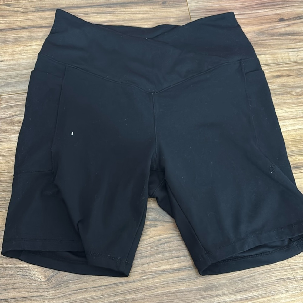 Danskin biker shorts with pockets